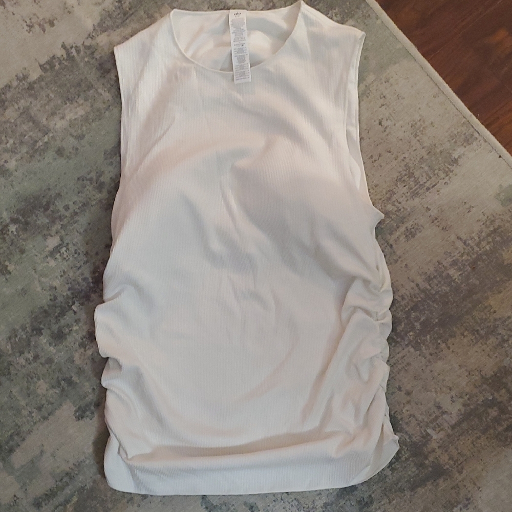 ALO Yoga White Tank Top Witj Yoga Bra Attached Inside